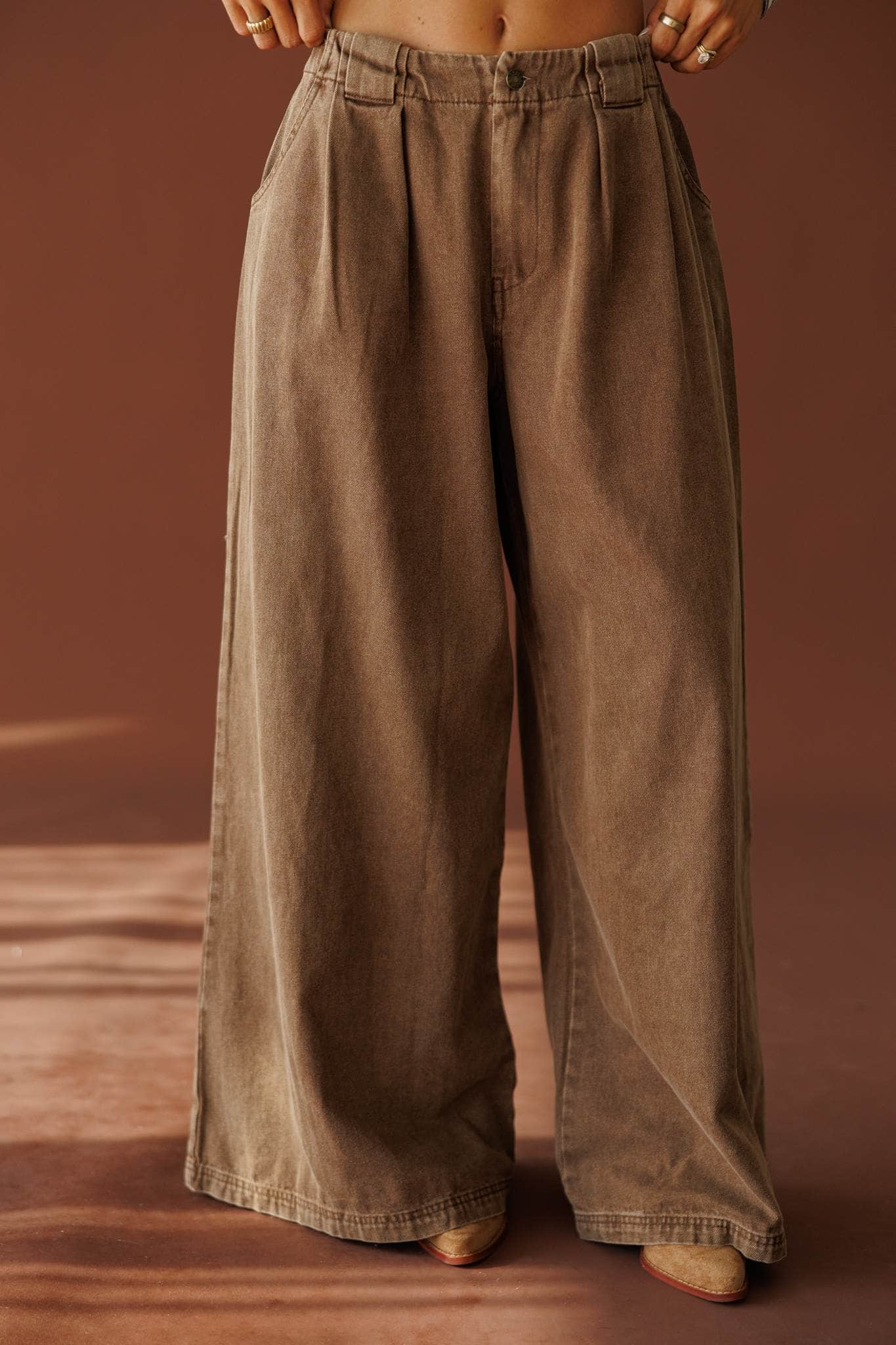 Roadside Wide Leg Pants