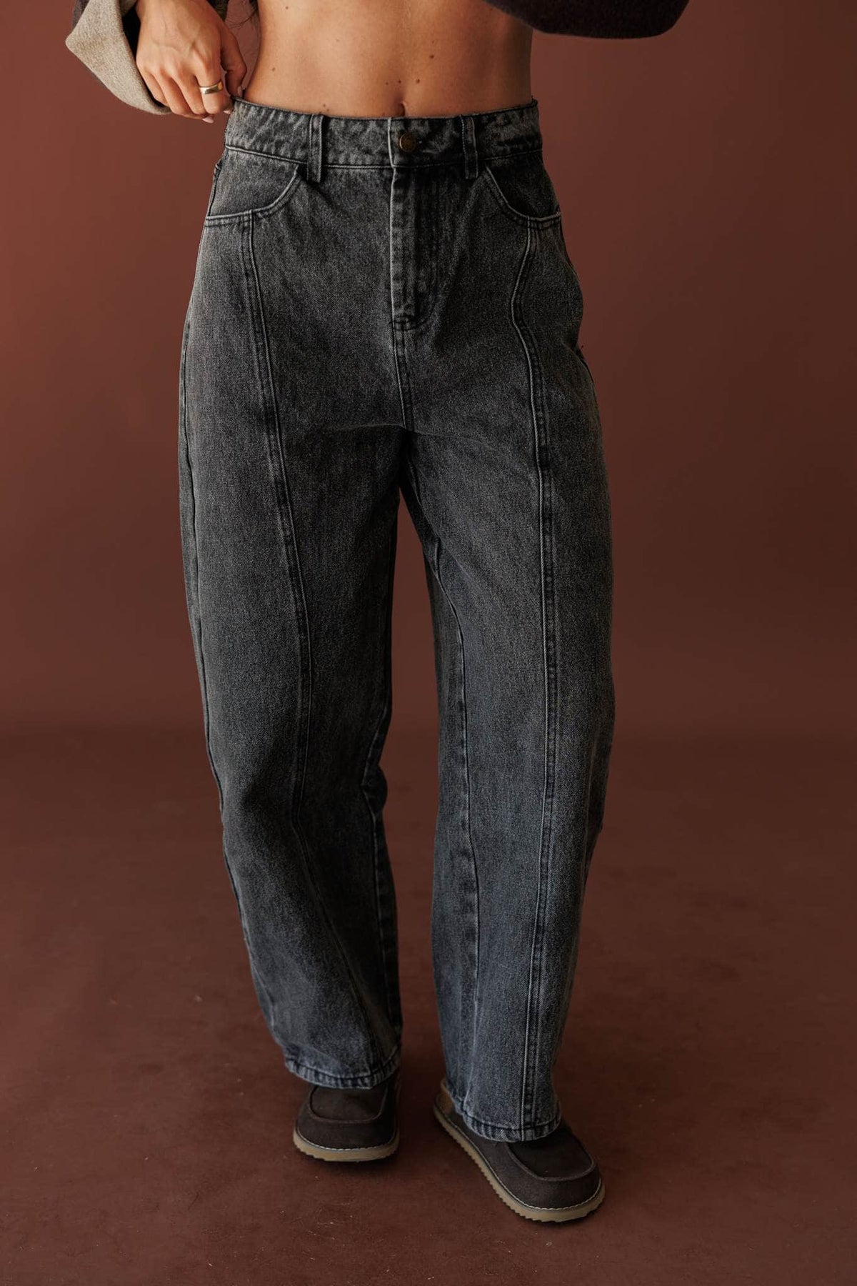 Blackout Barrel Jeans, front view of the washed black barrel leg