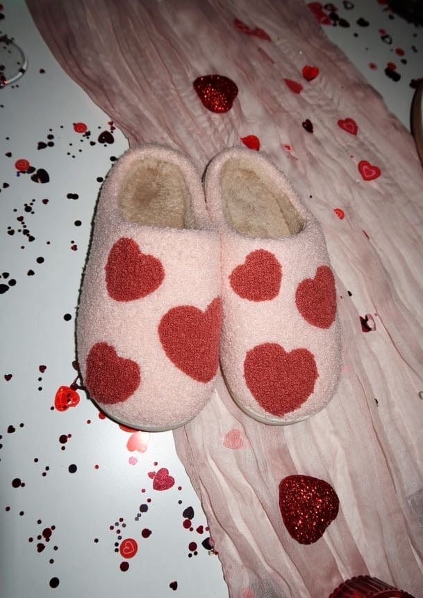 W20503244 red all over hearts slippers Miss Sparkling