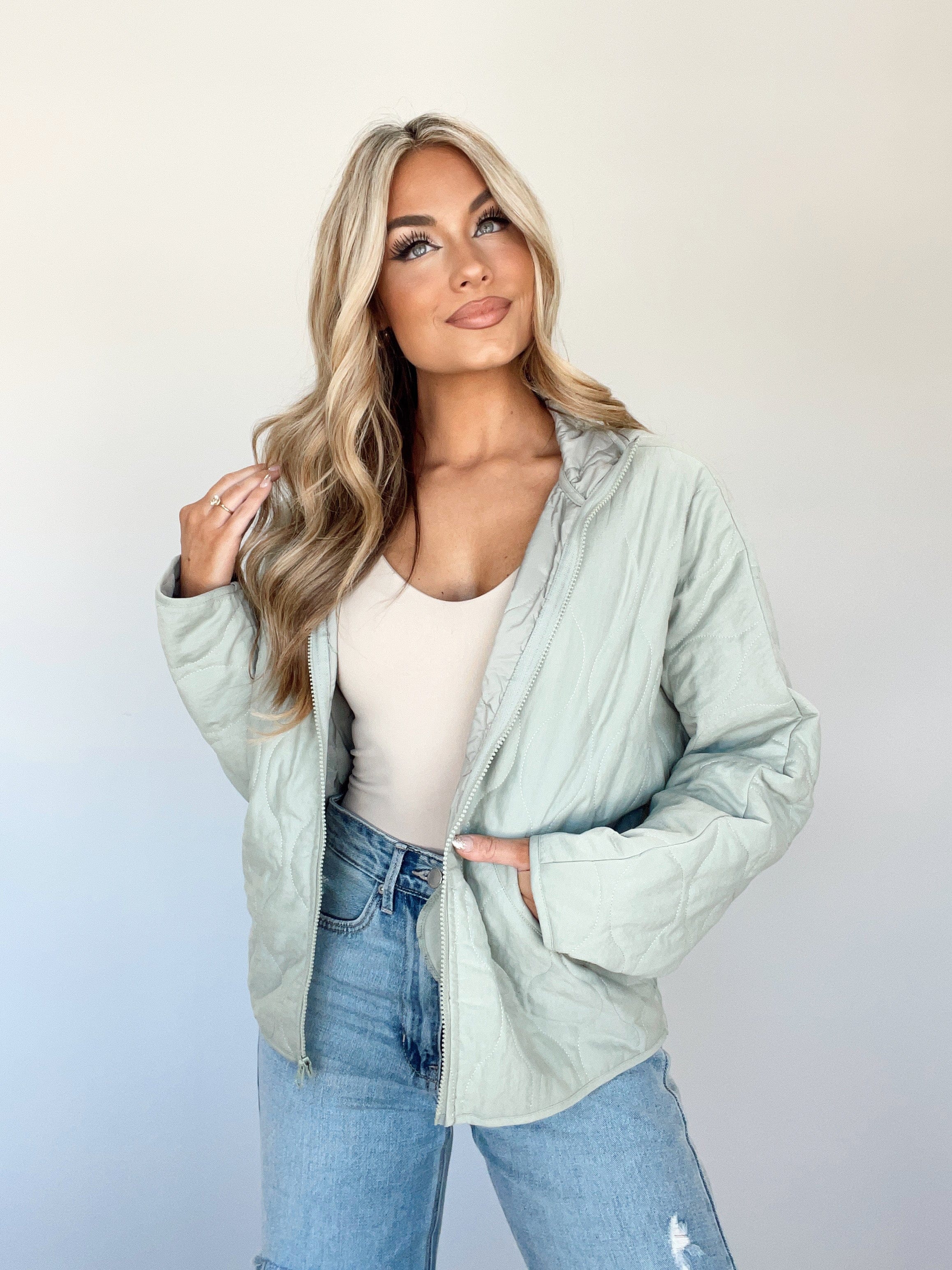 WL23-7540LN sage woven jacket Wishlist