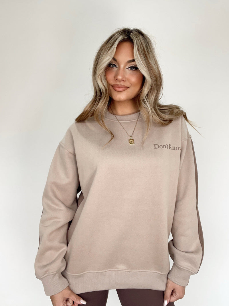BRT0783 don't know don't care pullover Bailey Rose