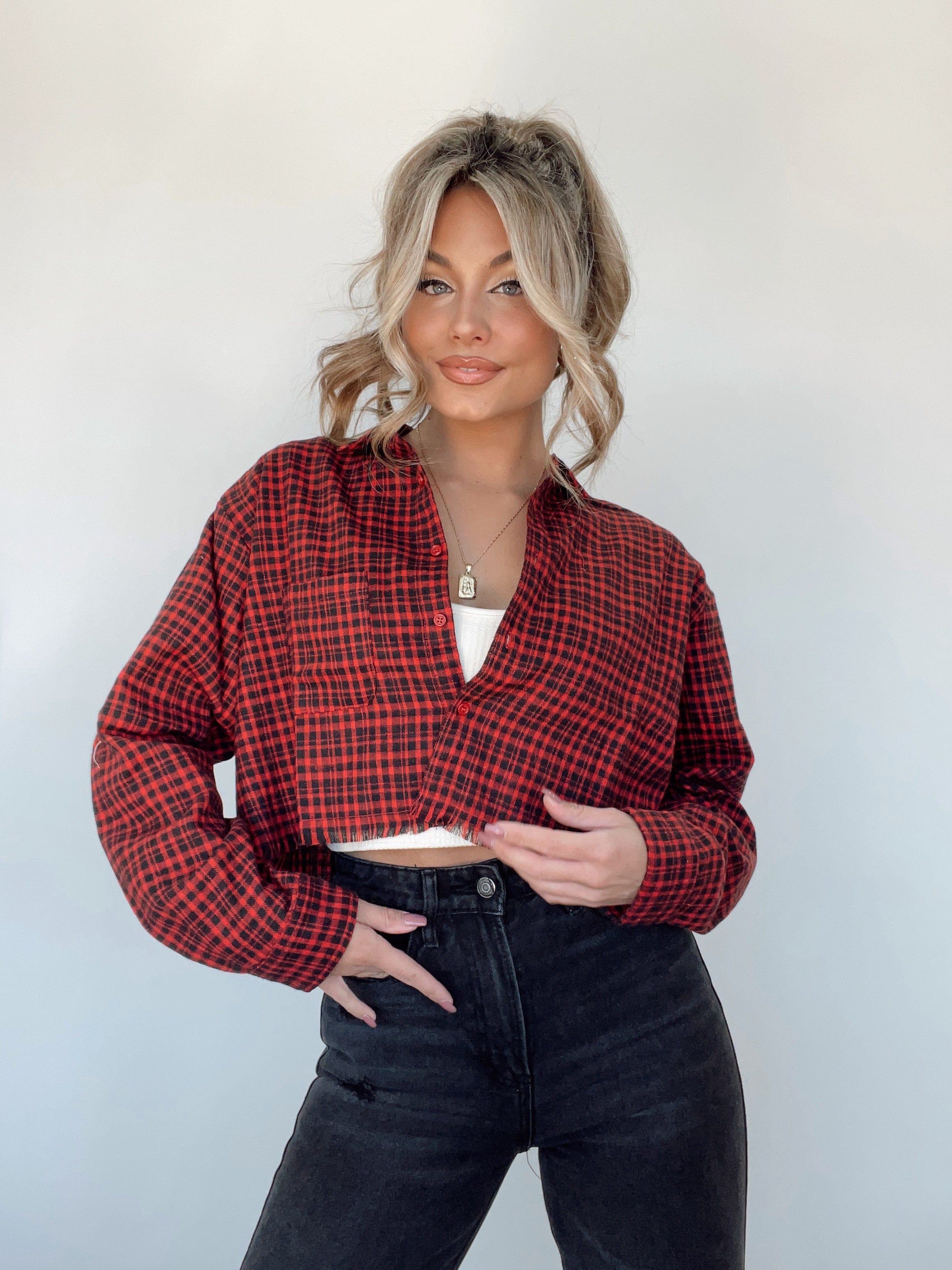 HF22H565 red plaid top HYFVE