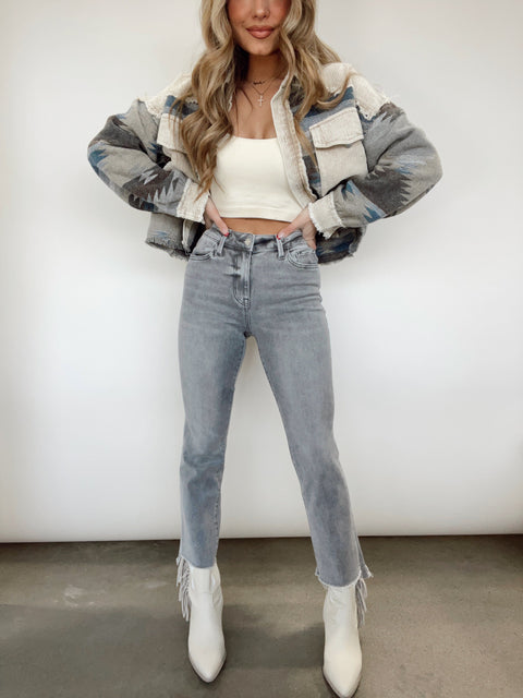 How to style cropped flare jeans  Cropped jeans outfit, Cropped flare jeans,  High waisted jeans outfit